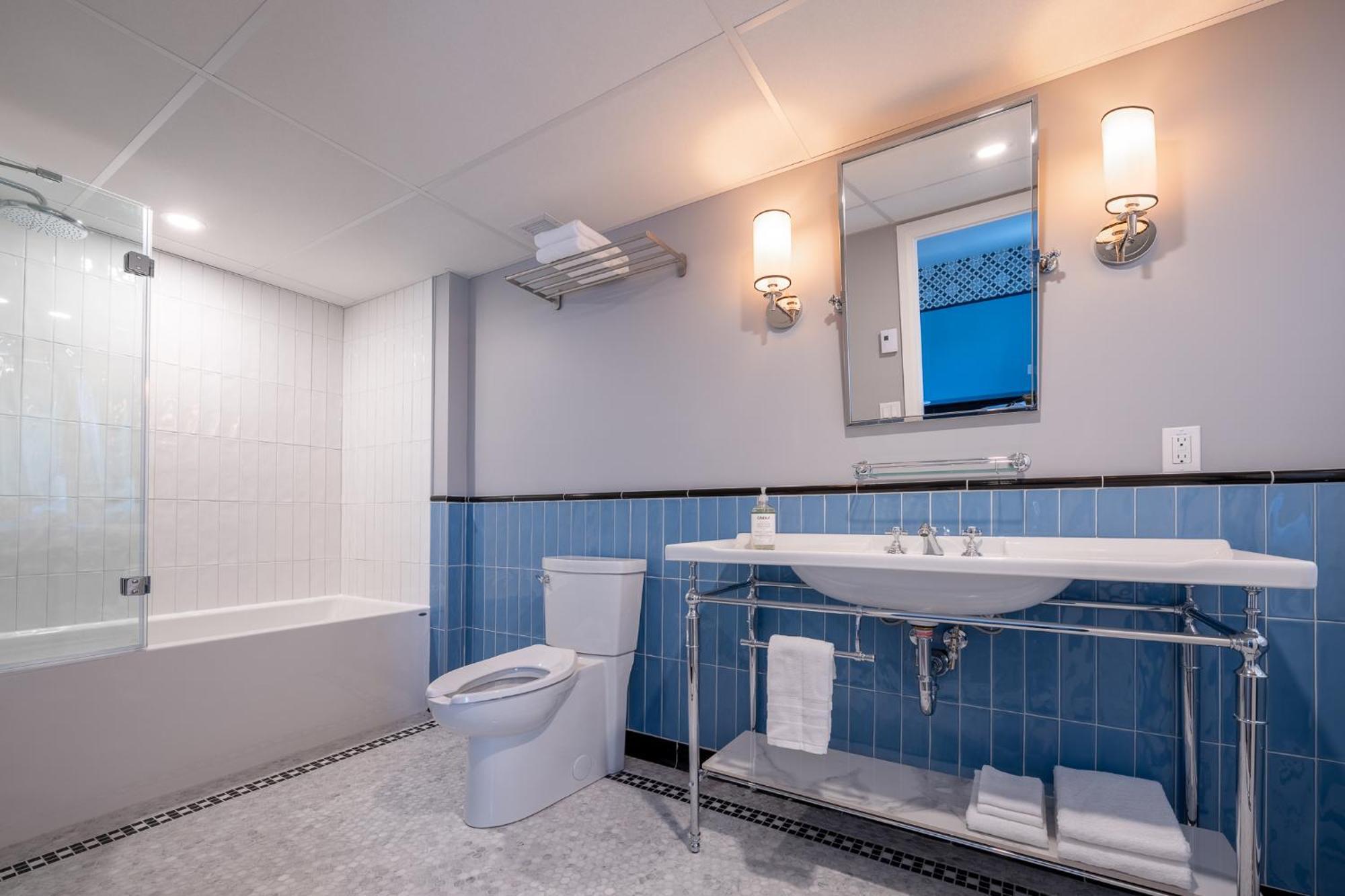 Hotel Acadia Квебек Екстериор снимка